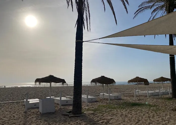 Alojamiento En Primera Linea De Playa Con Wifi